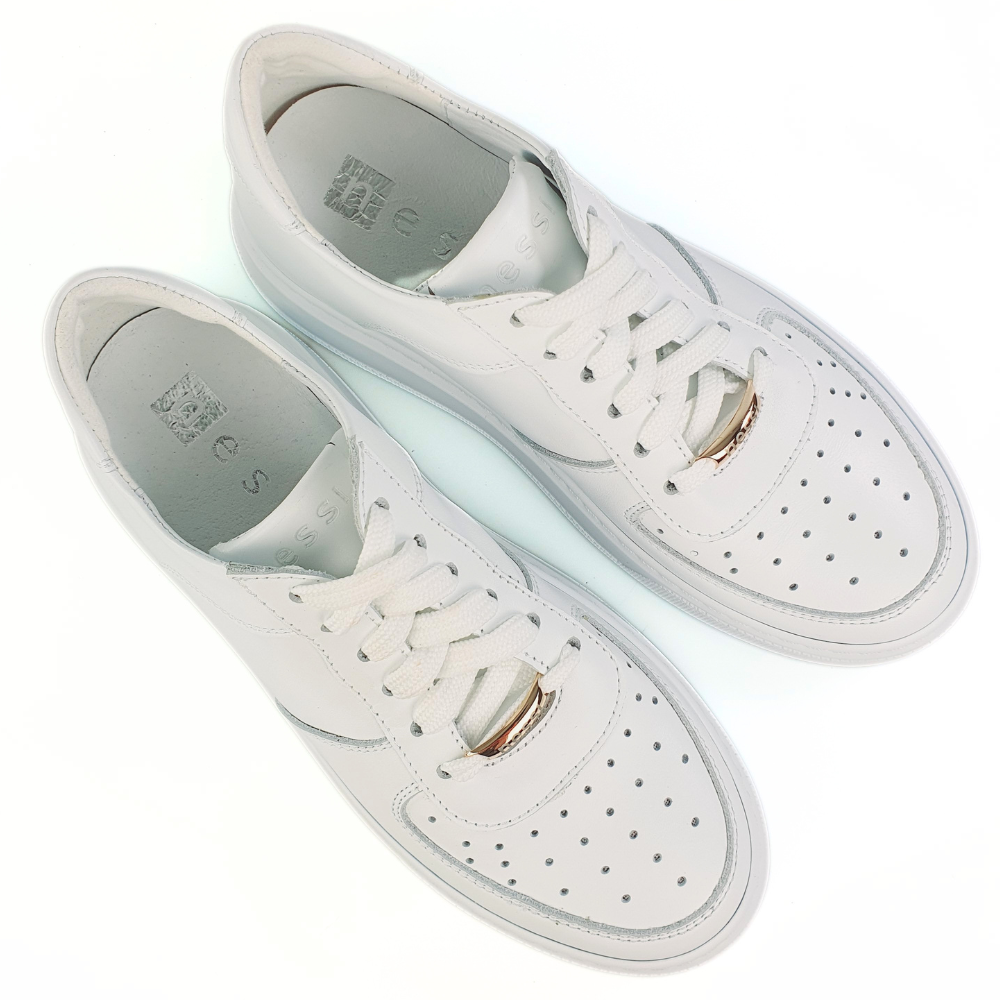 sportowe buty damskie białe nessi 23410