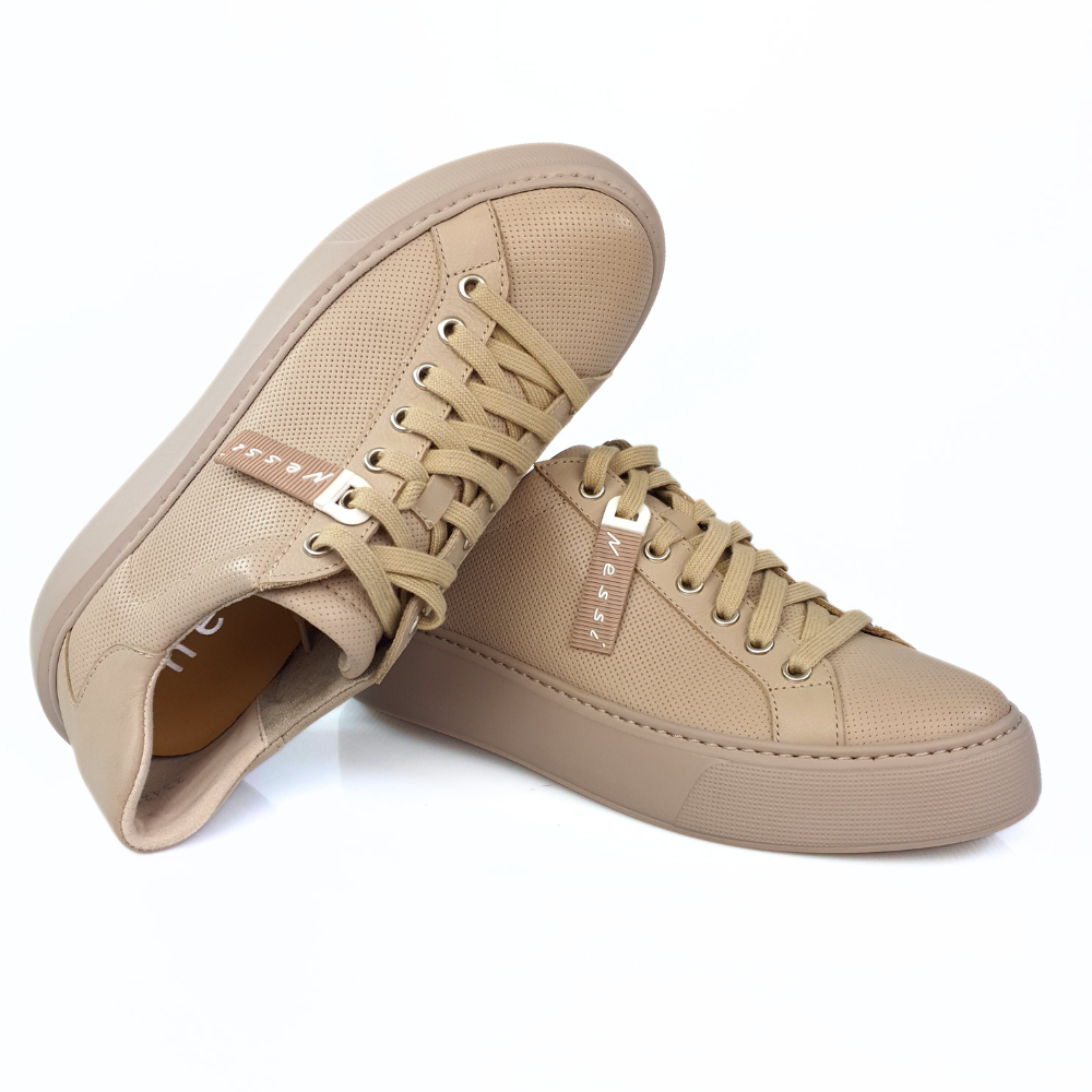 sportowe buty damskie sneakersy beżowe nessi 23420