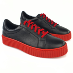 Sportowe buty damskie sneakersy trampki  czarne z czerwoną podeszwą Nessi 17111