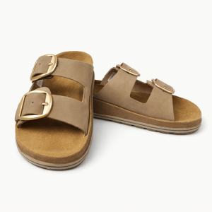 klapki damskie skórzane z klamrami Maciejka P7537 beż (6).png