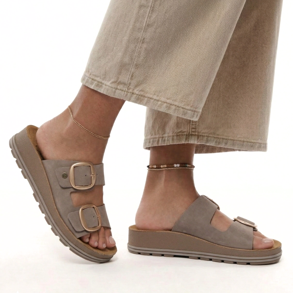 klapki damskie skórzane z klamrami Maciejka P7537 beż.png