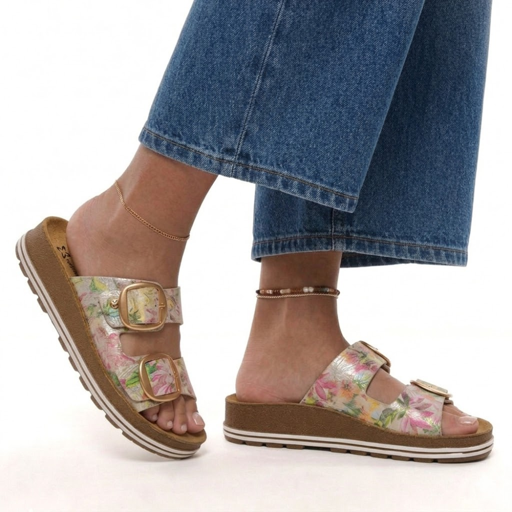 klapki damskie skórzane z klamrami Maciejka P7537 kwiaty (4).png