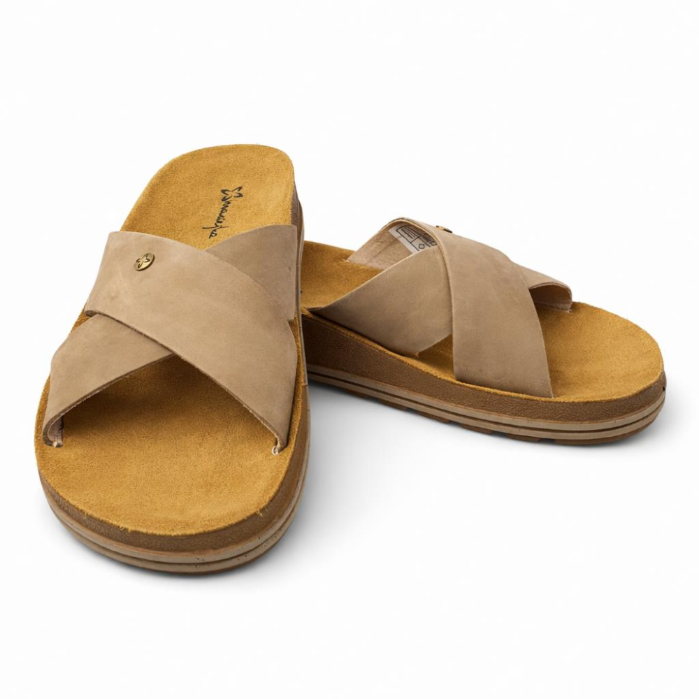 klapki damskie skórzane beżowe Maciejka P7504 (1).png