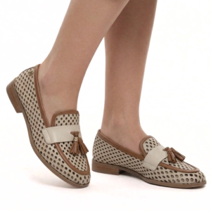 mokasyny lordsy ażurowe beżowe Maciejka HJ760.png