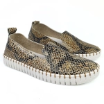 Miękkie mokasyny damskie skórzane beżowo-czarne wzór wąż Nessi 18390