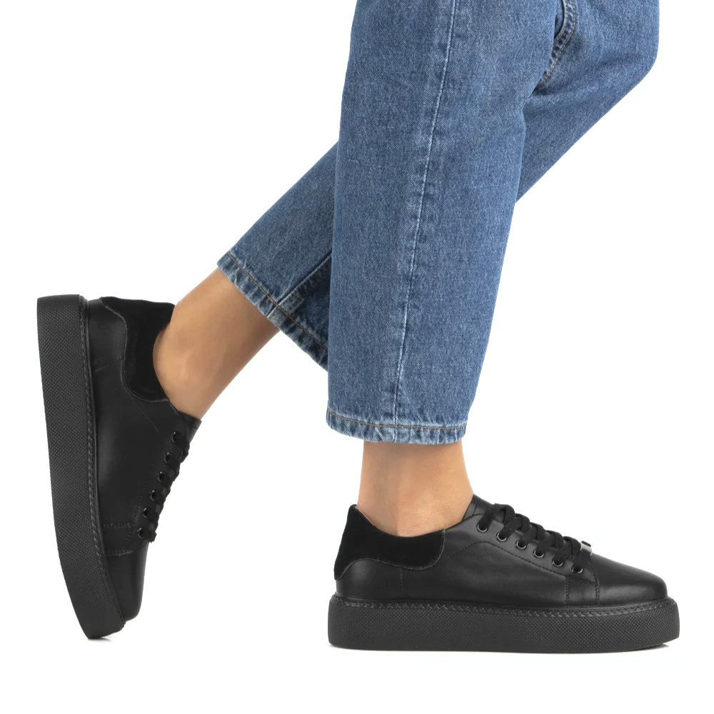 sportowe sneakersy półbuty damskie czarne Filippo DP 6119 (1).png