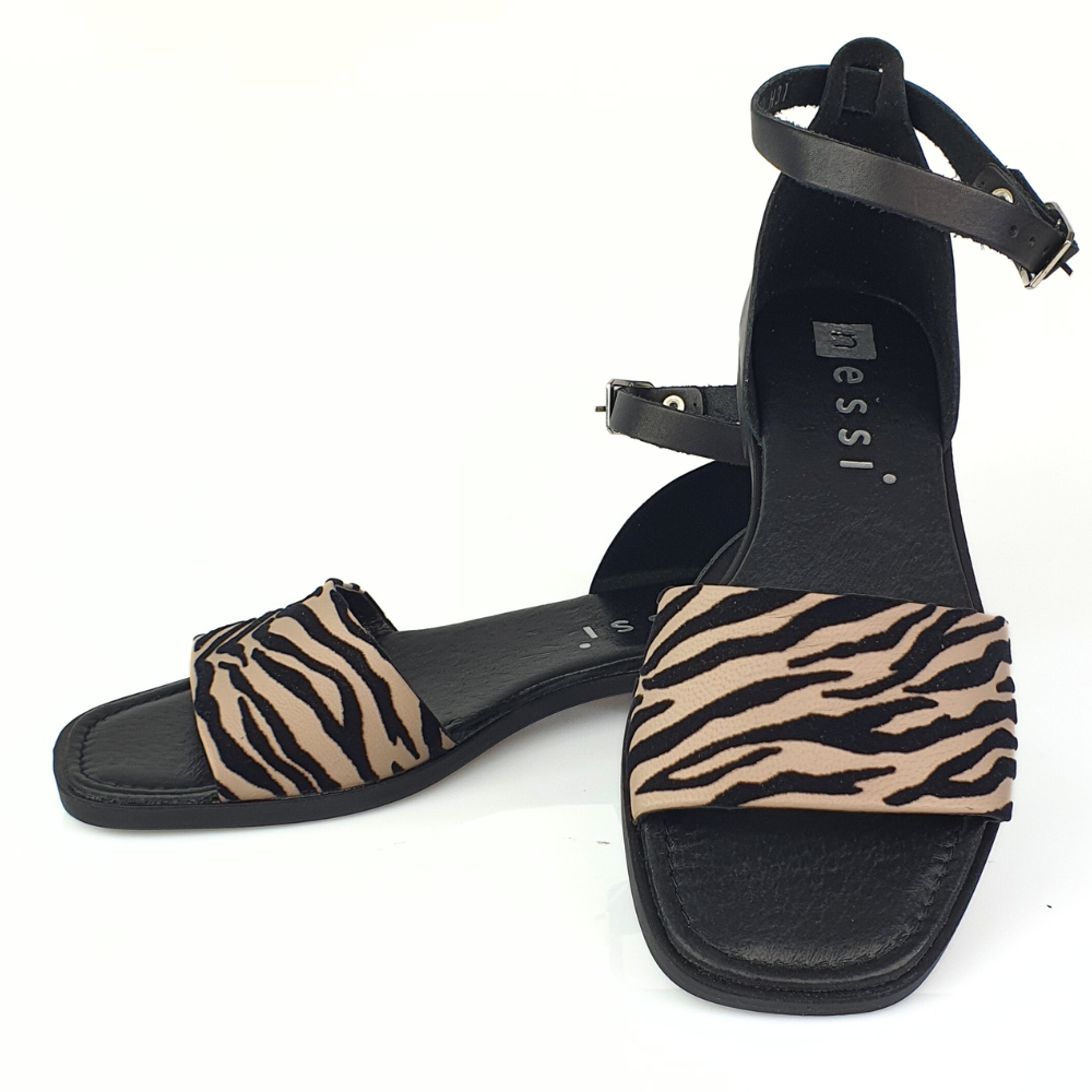 sandałki czarne nessi